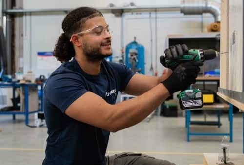 Zonwering monteur bij Westend Zonwering